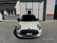 Usata Mini One D Business 116 CV (85 kW) 2015 Bianco Utilitaria