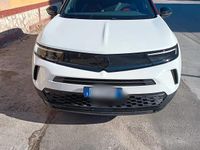 Usata Opel Mokka GS Line 101 CV (74 kW) 2023 Bianco SUV
