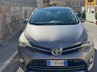 Usata Toyota Verso 112 CV (82 kW) 2015 Marrone Monovolume