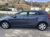 Usado Volvo V40 120 CV (88 kW) 2017 Gris Berlina