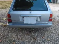 Usata Mercedes 200 105 CV (77 kW) 1994 Grigio Station wagon
