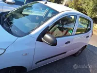 Usata Hyundai i10 66 CV (48 kW) 2011 Bianco Utilitaria