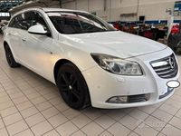 Usata Opel Insignia Country Tourer 160 CV (117 kW) 2012 Bianco Station wagon