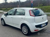 Usata Fiat Grande Punto 2011 Bianco Utilitaria