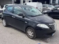 Usata Lancia Ypsilon Gold 69 CV (50 kW) 2012 Nero Utilitaria