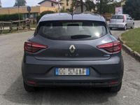 Usata Renault Clio V 140 CV (102 kW) 2021 Grigio Utilitaria