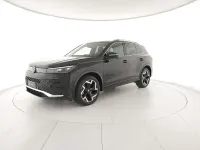 Usata VW Tiguan R-line 150 CV (110 kW) 2024 Deep black perlato SUV