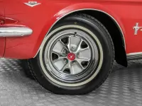 Usata Ford Mustang 203 CV (149 kW) 1966 Rosso Cabrio