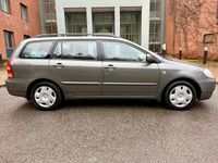 Usata Toyota Corolla 120 CV (88 kW) 2002 Argento Berlina