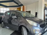 Usata Kia Venga 90 CV (66 kW) 2016 Grigio Utilitaria