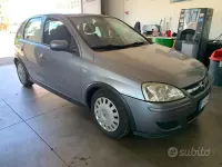 Usata Opel Corsa Enjoy 60 CV (44 kW) 2005 Grigio Utilitaria