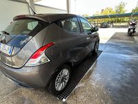 Usata Lancia Ypsilon 95 CV (69 kW) 2012 Grigio Utilitaria