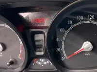Usado Ford Fiesta 60 HP (44 kW) 2011 Azul Sedan