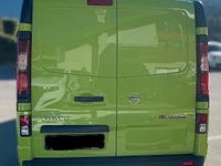 Usata Opel Vivaro 145 CV (106 kW) 2017 Verde Monovolume