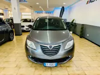 Usata Lancia Ypsilon 69 CV (50 kW) 2015 Grigio Utilitaria