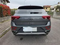 Usata VW T-Roc Style 150 CV (110 kW) 2022 Grigio SUV