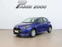 Nuova Toyota Yaris Hybrid Active 92 CV (67 kW) 2026 Blu Berlina