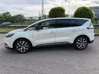 Käytetty Renault Espace Intens 160 HP (117 kW) 2015 Tila-auto