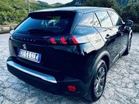 Usata Peugeot e-2008 100 kW (136 CV) 2021 Nero SUV