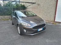 Usata Ford Fiesta 70 CV (51 kW) 2018 Grigio Utilitaria