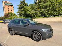 Usata VW Tiguan Life 131 CV (96 kW) 2023 Grigio SUV