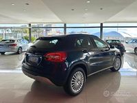 Usata Mercedes GLA200 Executive 135 CV (99 kW) 2018 Blu SUV
