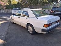 Usata Mercedes 190 194 CV (142 kW) 1990 Bianco Berlina