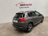 Usata Peugeot 2008 120 CV (88 kW) 2016 Grigio SUV