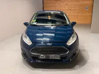 Usata Ford Fiesta Titanium 97 CV (71 kW) 2014 Blu Utilitaria