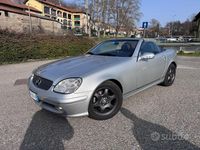 Usata Mercedes SLK200 163 CV (119 kW) 2001 Grigio Cabrio