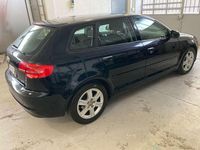 Usata Audi A3 Sportback Ambiente 90 CV (66 kW) 2012 Blu met. Utilitaria