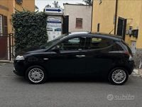 Usata Lancia Ypsilon 69 CV (50 kW) 2017 Nero Utilitaria