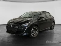 Usata Peugeot 208 Allure 102 CV (75 kW) 2023 Nero Utilitaria