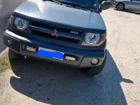 Usata Mitsubishi Pajero 120 CV (88 kW) 2000 Grigio SUV