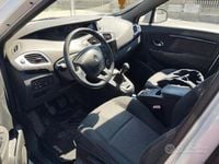 Usata Renault Scénic III 110 CV (80 kW) 2012 Bianco Monovolume