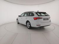 Usata Skoda Octavia Executive 150 CV (110 kW) 2023 Bianco luna metallizzato Station wagon