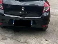 Usata Renault Clio II Luxe 75 CV (55 kW) 2010 Berlina