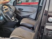 Usata Lancia Ypsilon Gold 85 CV (62 kW) 2015 Nero Utilitaria