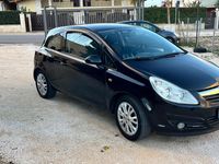Usata Opel Corsa Club 75 CV (55 kW) 2009 Nero Berlina