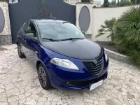 Begagnad Lancia Ypsilon S 69 HK (50 kW) 2014 Blå Halvkombi