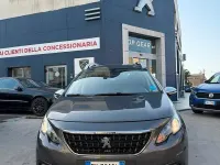 Usata Peugeot 2008 Style 82 CV (60 kW) 2018 Grigio SUV