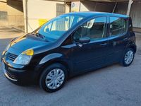 Usata Renault Modus Dynamique 75 CV (55 kW) 2007 Grigio Monovolume