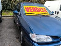 Usata Renault Mégane 1996 Blu Berlina