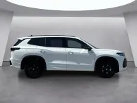 Nuova VW Tayron R-line Plus 193 CV (141 kW) 2026 Bianco / pastello SUV