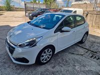 Usata Peugeot 208 82 CV (60 kW) 2016 Utilitaria