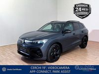 Usata VW Tiguan R-line 150 CV (110 kW) 2024 Grigio urano SUV