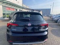 Usata Fiat Tipo Cross 101 CV (74 kW) 2021 Nero Berlina