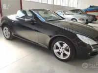 Usata Mercedes SLK200 163 CV (119 kW) 2007 Nero Cabrio