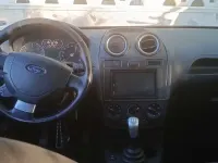 Usata Ford Fiesta 58 CV (42 kW) 2006 Utilitaria