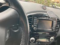 Usata Nissan Juke Tekna 110 CV (80 kW) 2013 Rosso SUV